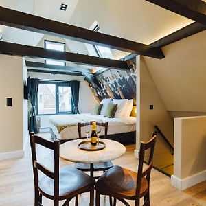 Kamer met een King Size Bed